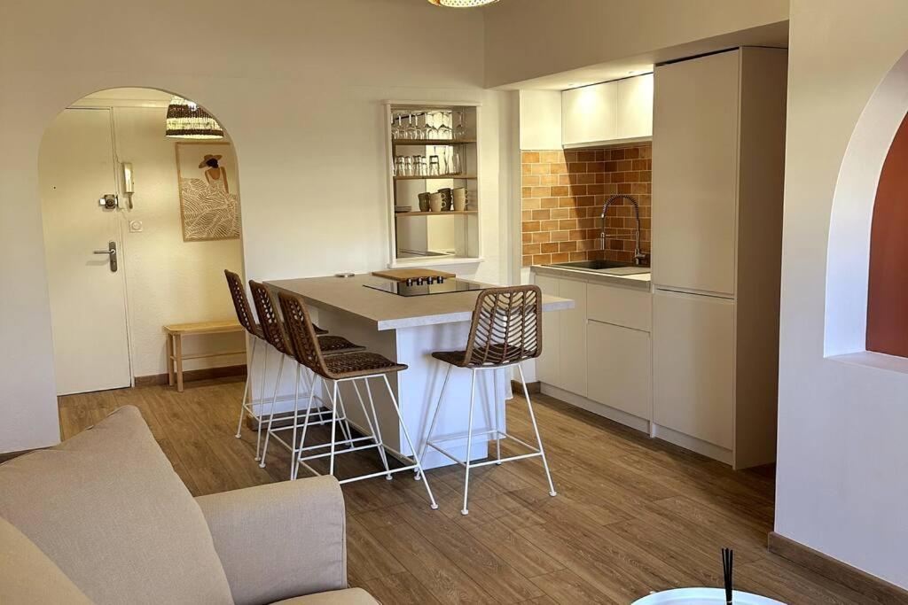 Chez Joan, Apt De Standing, 4 Prs, A 300M Des Plages Antibes Kültér fotó